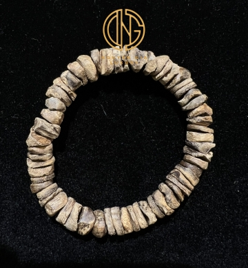VÒNG TRẦM NÚT TỰ NHIÊN - MÃ 3