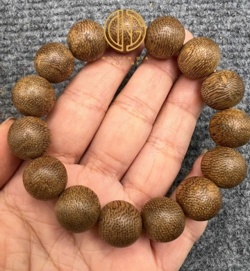 VÒNG TRẦM TỰ NHIÊN 14L - MÃ 3
