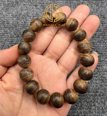 VÒNG TRẦM TỰ NHIÊN 12L - BÔNG PHI