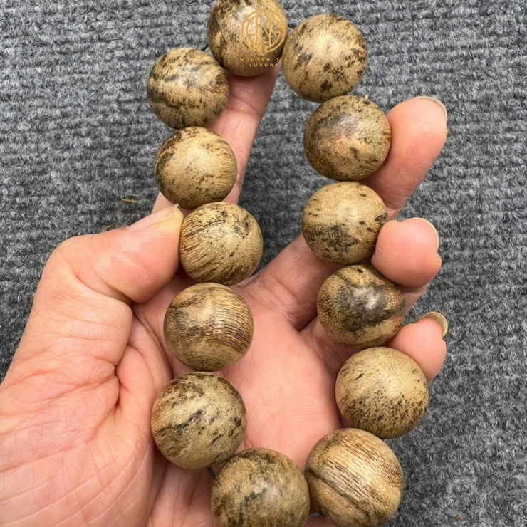 VÒNG TRÀM TỰ NHIÊN 16L - MÃ 1