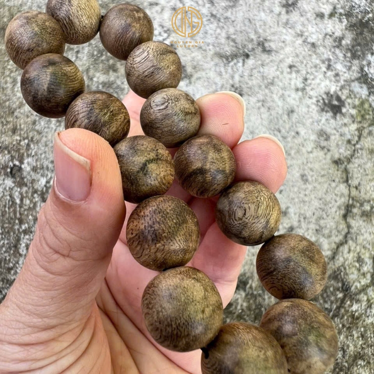 VÒNG TRẦM TỰ NHIÊN 10,12,14L - BANH CAM