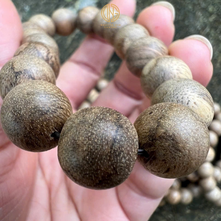VÒNG TRẦM TỰ NHIÊN 12L - MÃ 3