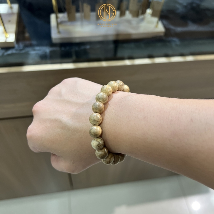 VÒNG TRẦM TỰ NHIÊN 10L - MÃ 1